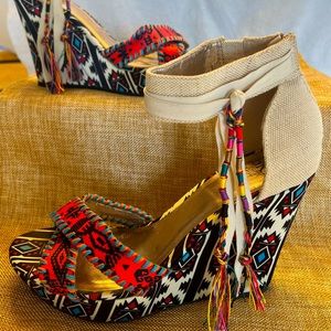 BKE Sole Wedge Heels